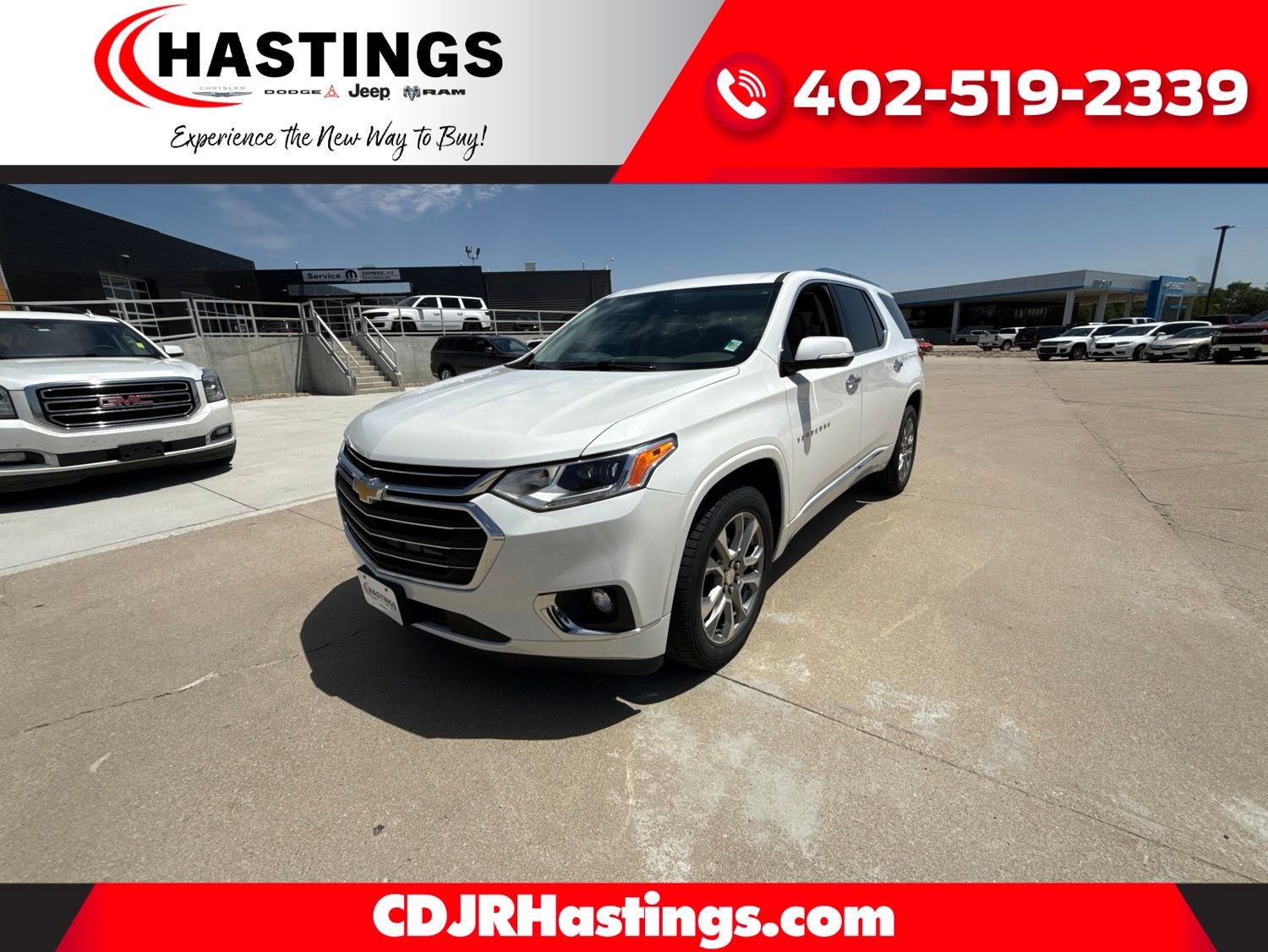 2019 Chevrolet Traverse Premier in Iridescent Pearl Tricoat — front three-quarter view