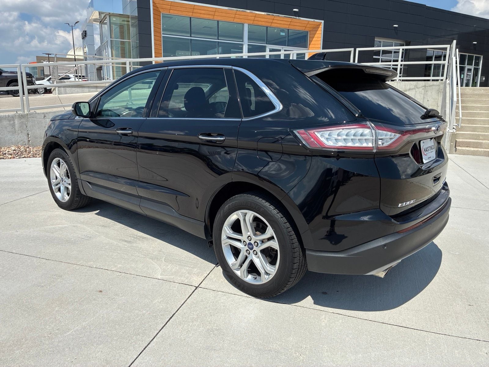 2018 Ford Edge — rear three-quarter view